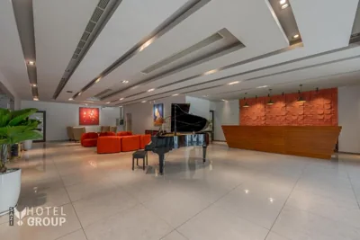 SAZI Parlia Hotel - Free Nails HairWash n Airport – Foto’s 9