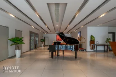 SAZI Parlia Hotel - Free Nails HairWash n Airport – Foto’s 11